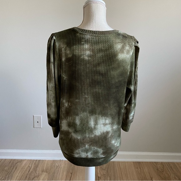 Simply Vera Vera Wang Waffle Weave Long Sleeve - Picture 4 of 7